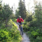 Patrick am Trail (grinsend)